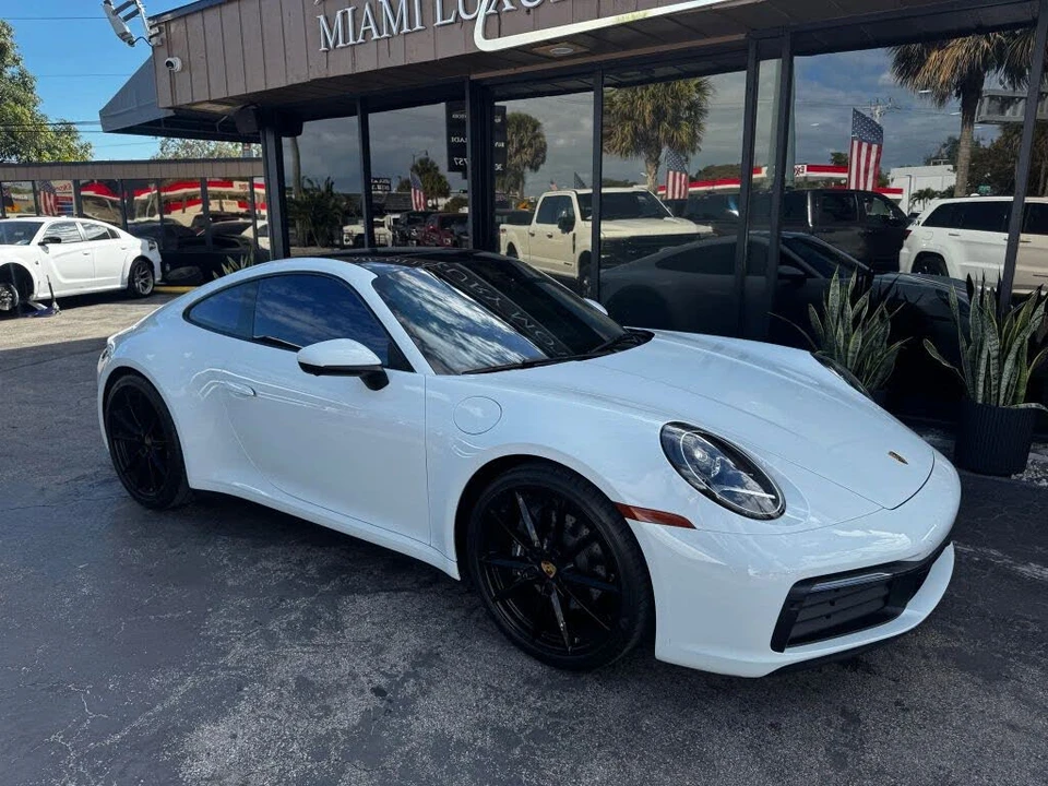 2021 Porsche 992 Carrera - Image 3 of 24