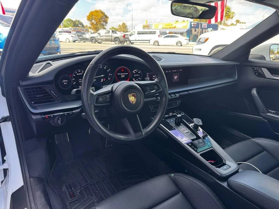 2021 Porsche 992 Carrera - Image 16 of 24