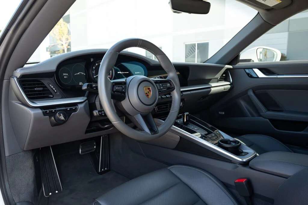 2021 Porsche 992 Carrera - Image 8 of 31