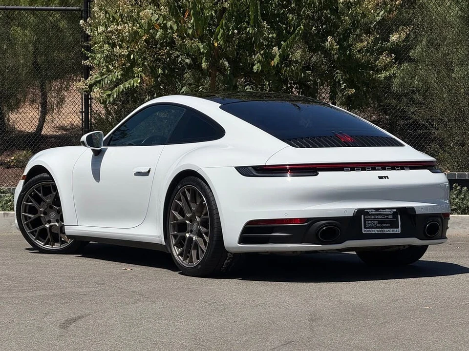 2021 Porsche 992 Carrera - Image 3 of 31