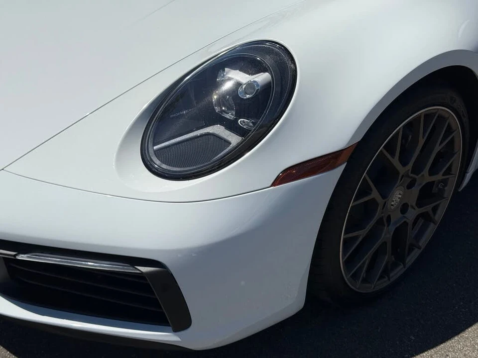 2021 Porsche 992 Carrera - Image 12 of 31