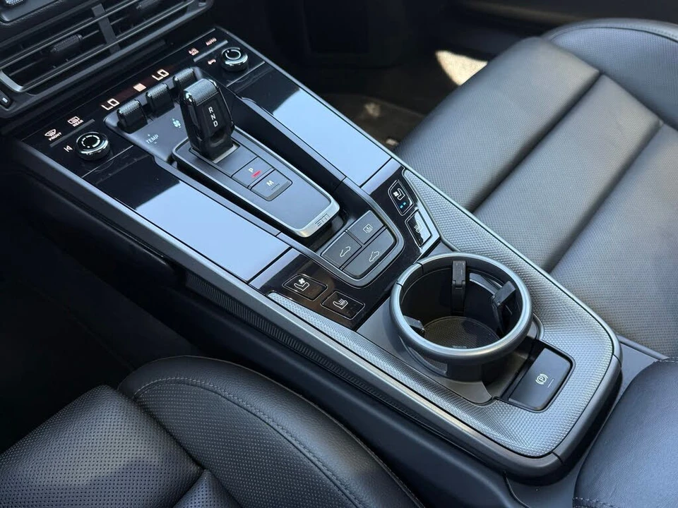 2021 Porsche 992 Carrera - Image 23 of 31