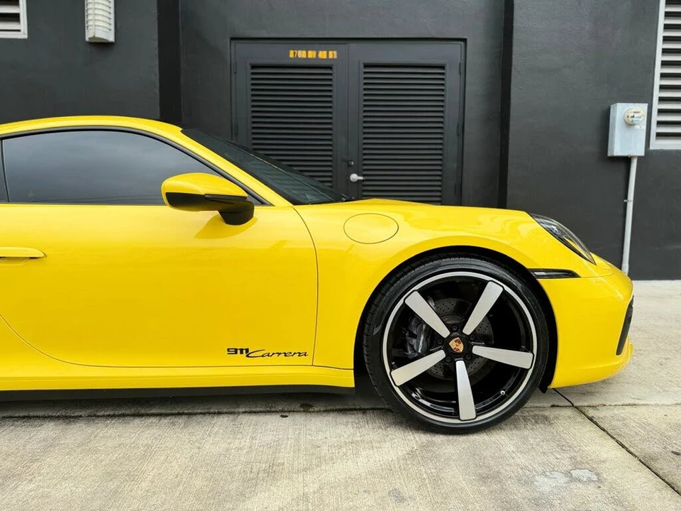 2021 Porsche 992 Carrera - Image 21 of 31