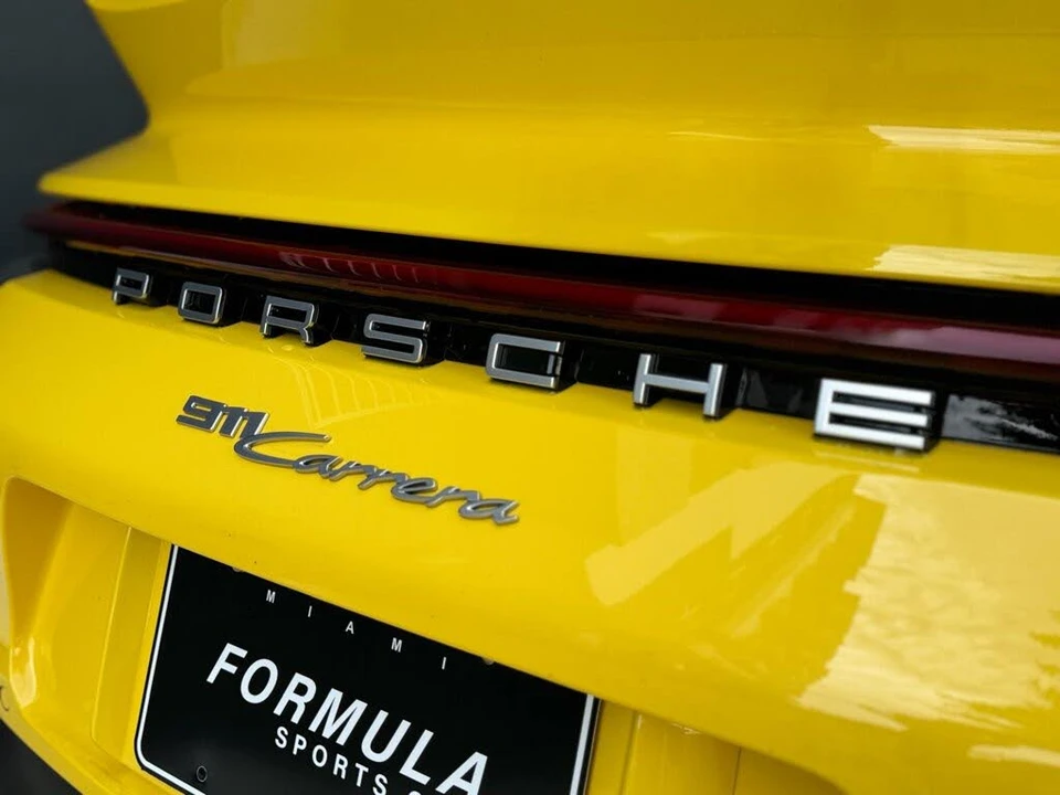 2021 Porsche 992 Carrera - Image 14 of 31