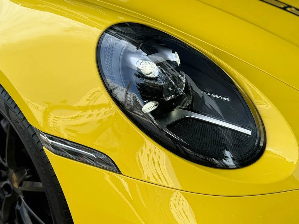 2021 Porsche 992 Carrera - Image 4 of 31