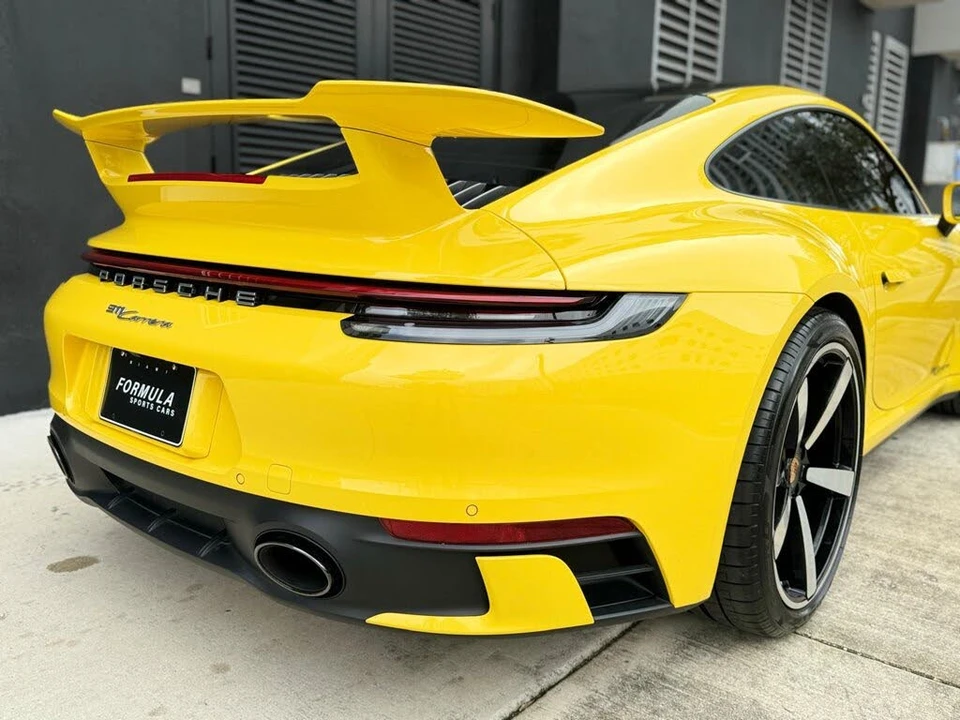 2021 Porsche 992 Carrera - Image 10 of 31