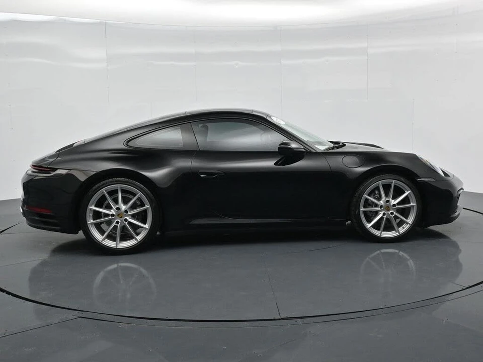 2021 Porsche 992 Carrera - Image 8 of 30