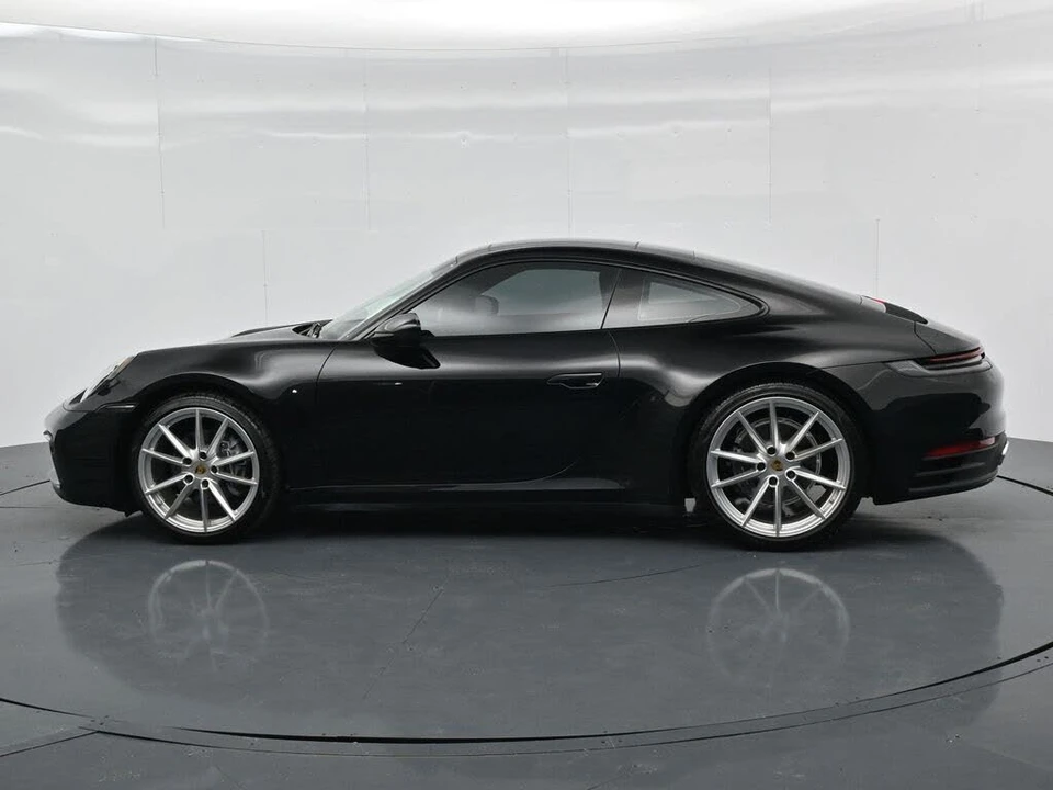 2021 Porsche 992 Carrera - Image 2 of 30