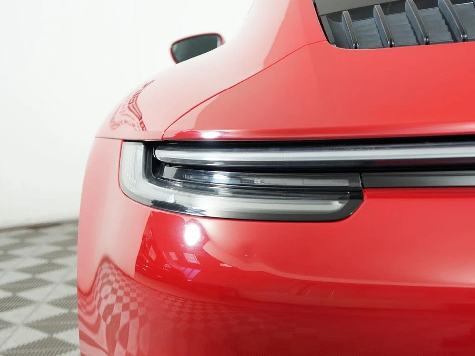 2021 Porsche 992 Carrera - Image 13 of 31