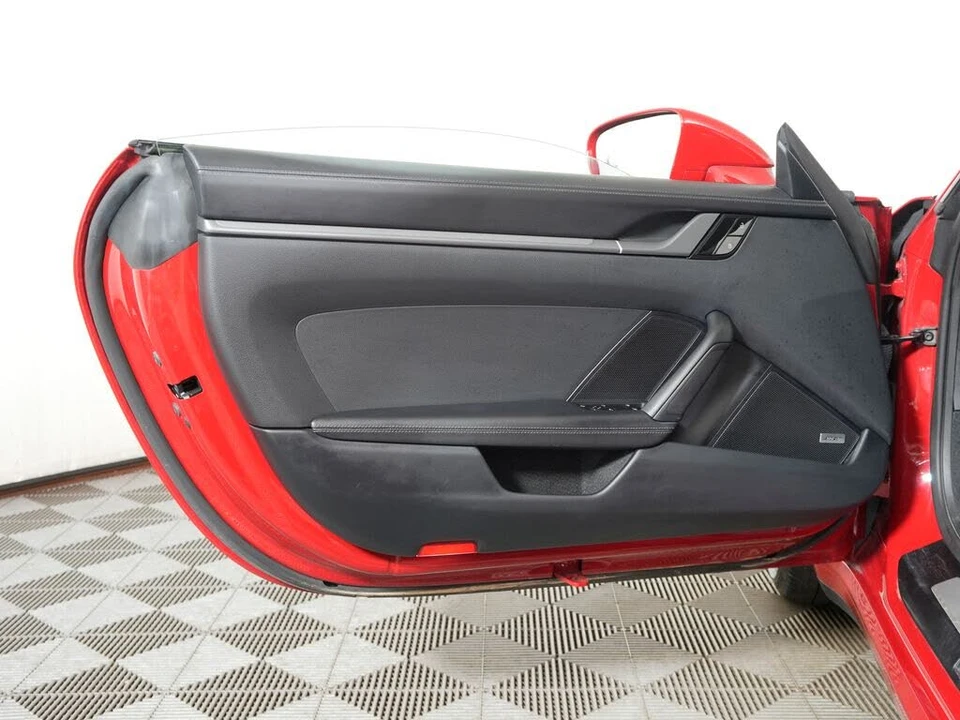 2021 Porsche 992 Carrera - Image 21 of 31
