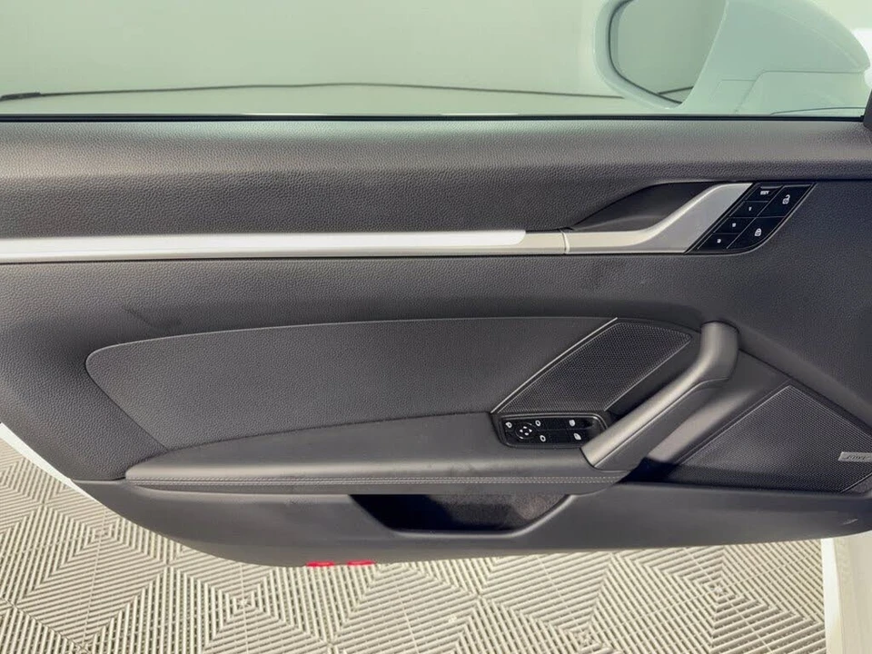 2021 Porsche 992 Carrera - Image 14 of 31