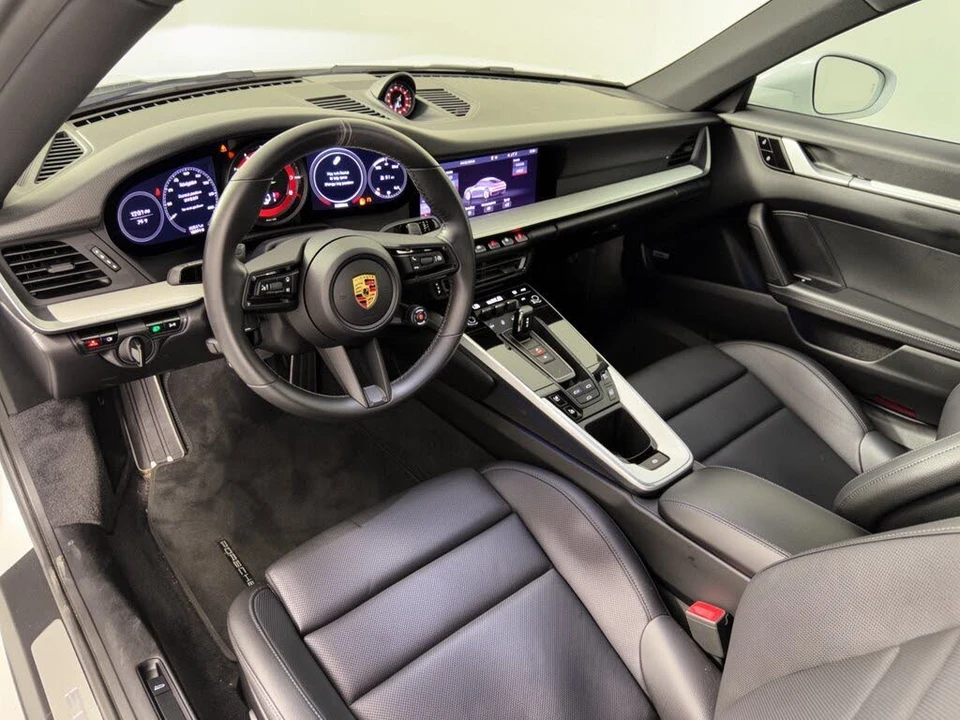 2021 Porsche 992 Carrera - Image 4 of 31