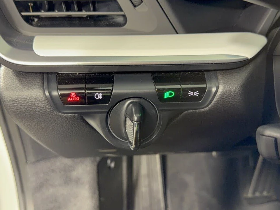 2021 Porsche 992 Carrera - Image 20 of 31