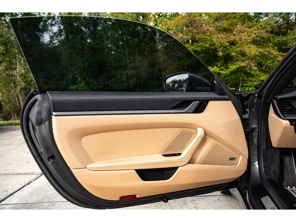 2021 Porsche 992 Carrera - Image 22 of 31