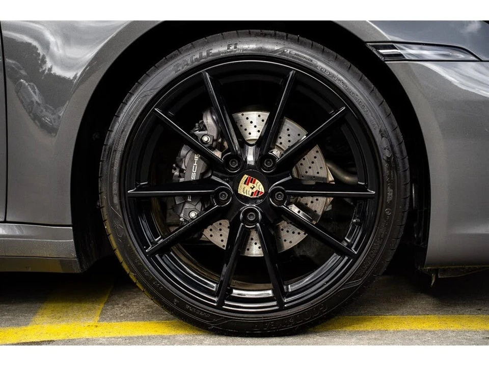 2021 Porsche 992 Carrera - Image 8 of 31