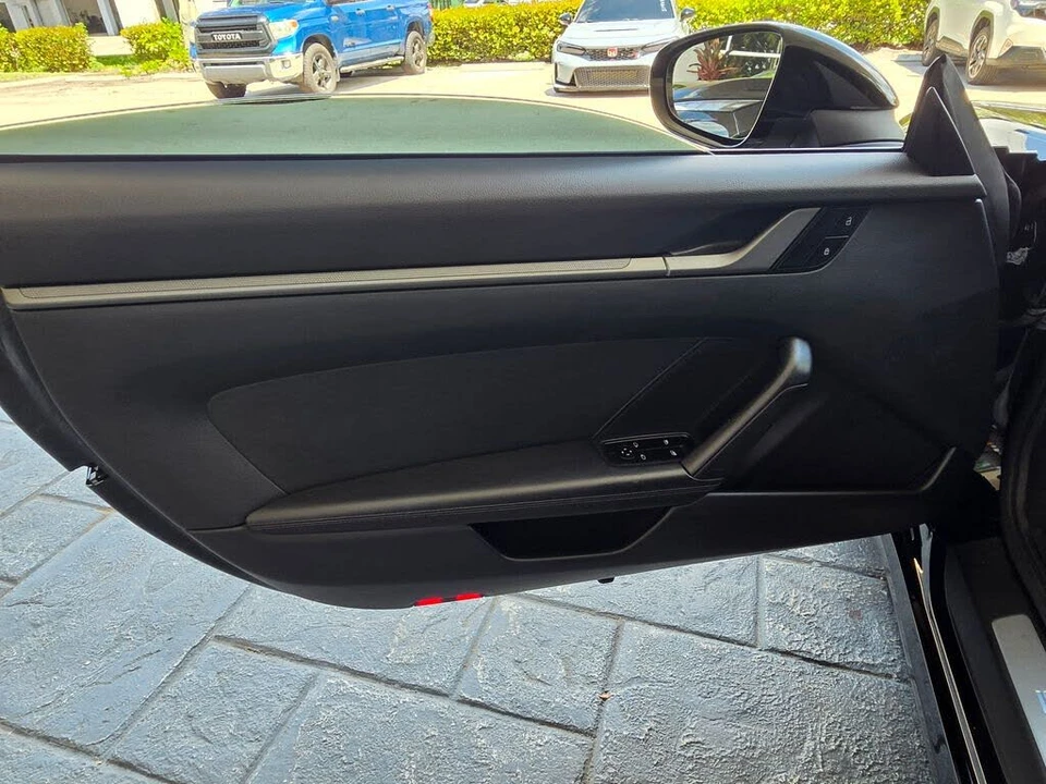 2021 Porsche 992 Carrera - Image 27 of 31