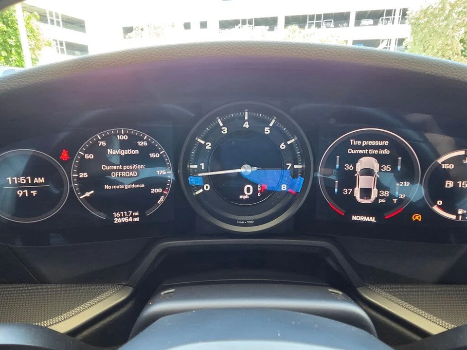 2021 Porsche 992 Carrera - Image 29 of 31