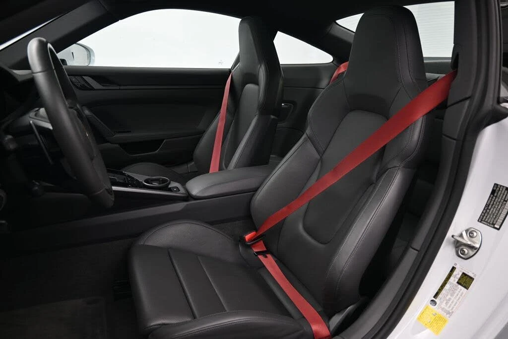 2021 Porsche 992 Carrera - Image 28 of 31