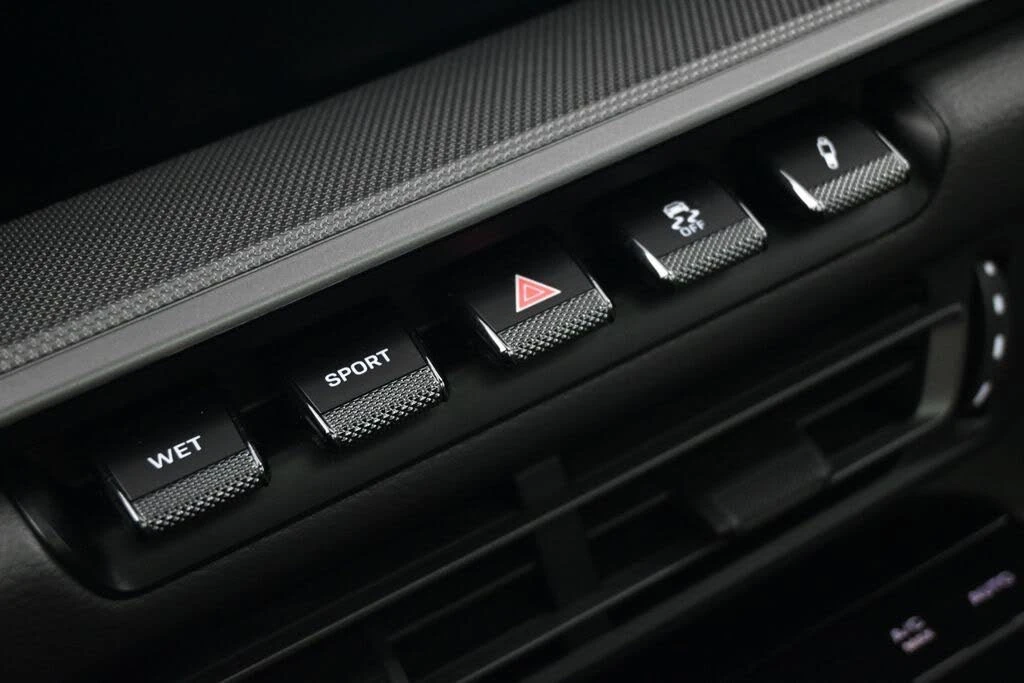 2021 Porsche 992 Carrera - Image 25 of 31