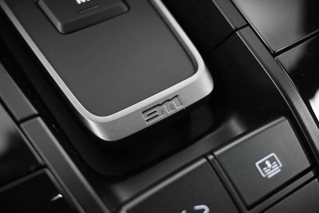 2021 Porsche 992 Carrera - Image 17 of 31