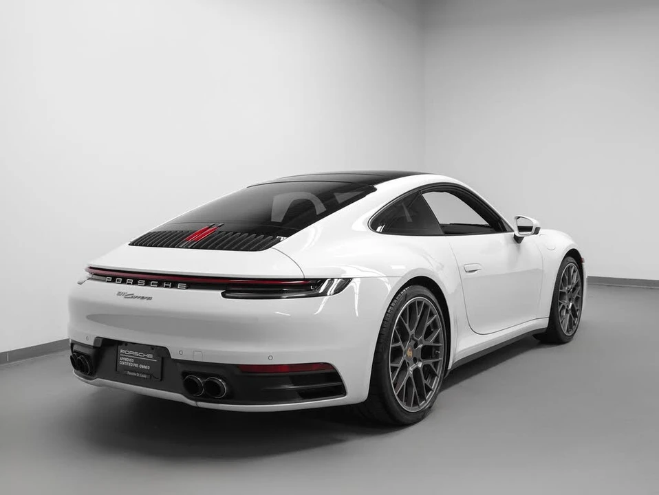 2021 Porsche 992 Carrera - Image 12 of 31