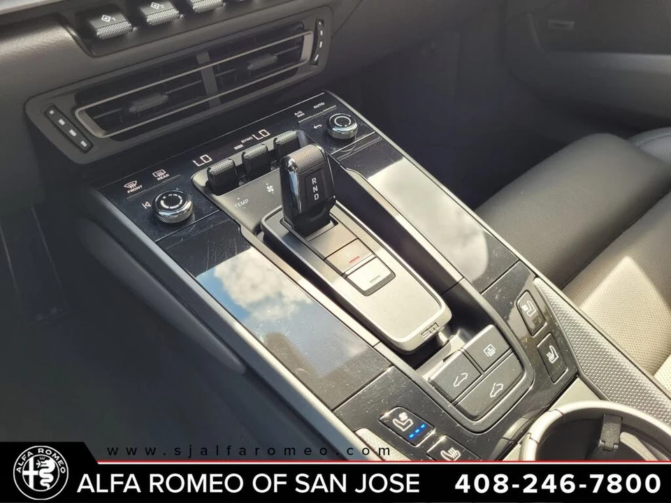 2021 Porsche 992 Carrera - Image 12 of 27