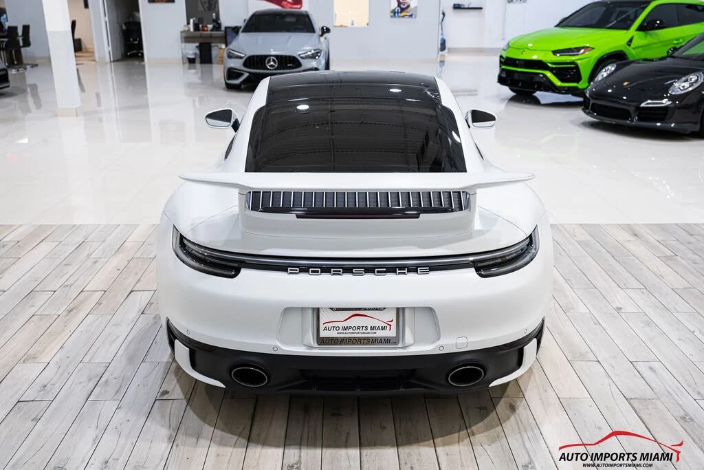 2021 Porsche 992 Carrera - Image 16 of 31