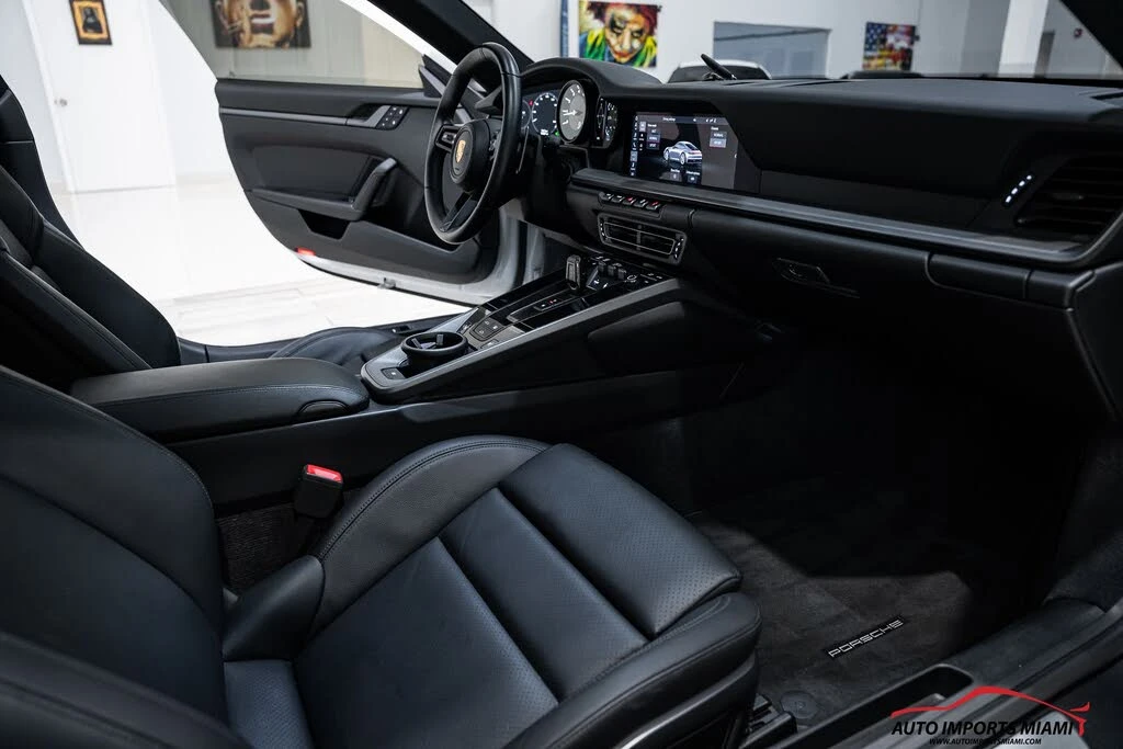2021 Porsche 992 Carrera - Image 9 of 31