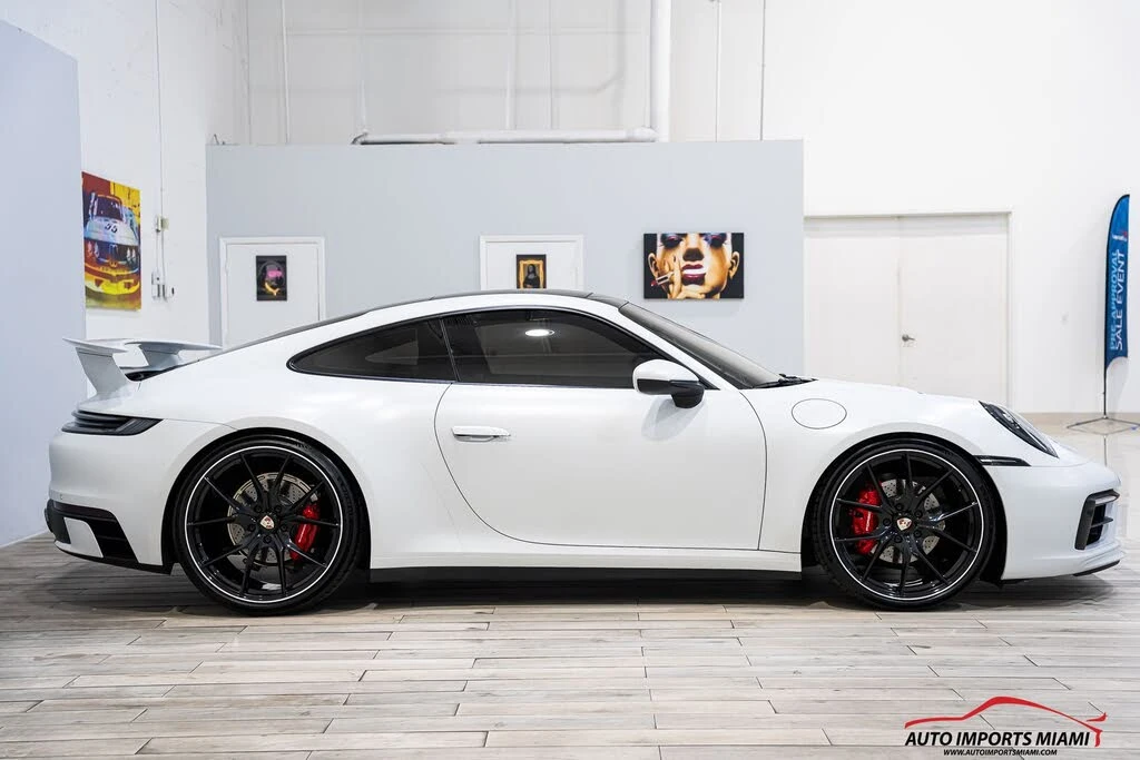 2021 Porsche 992 Carrera - Image 24 of 31