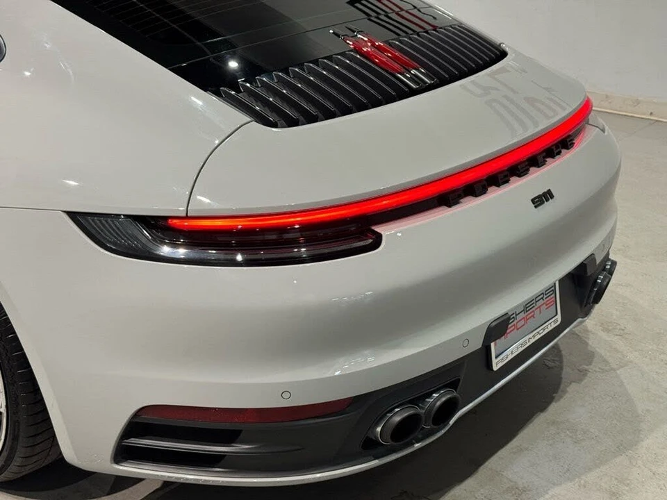 2021 Porsche 992 Carrera - Image 10 of 31