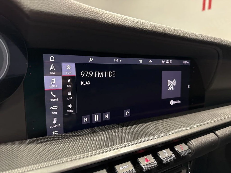 2021 Porsche 992 Carrera - Image 19 of 31