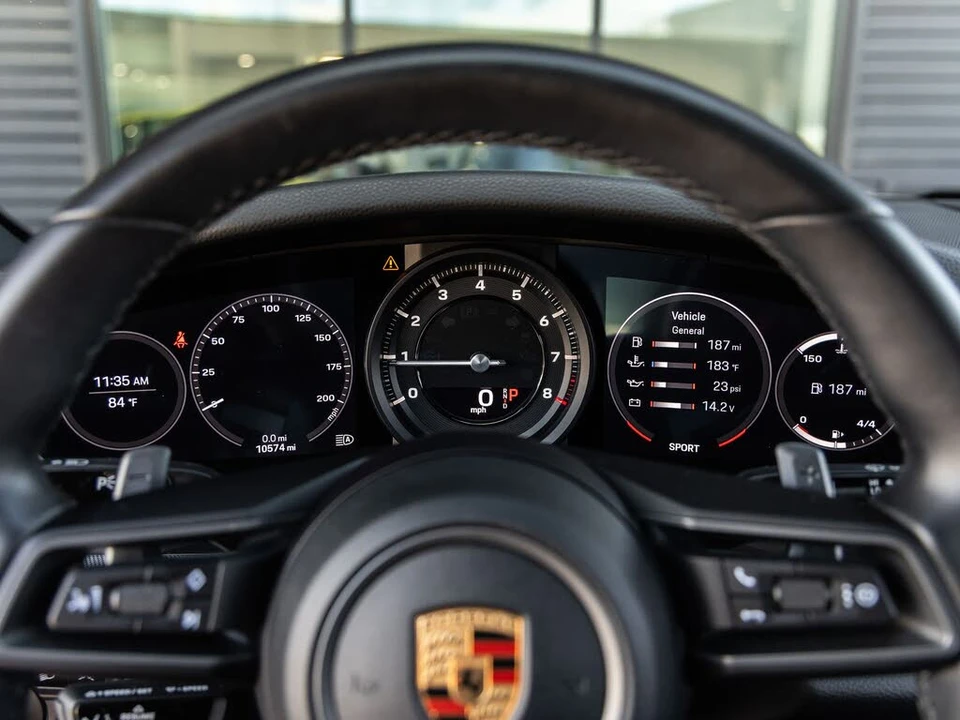 2021 Porsche 992 Carrera - Image 27 of 31