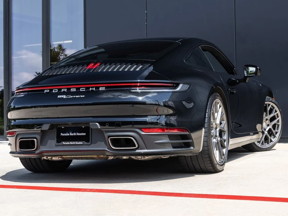 2021 Porsche 992 Carrera - Image 11 of 31