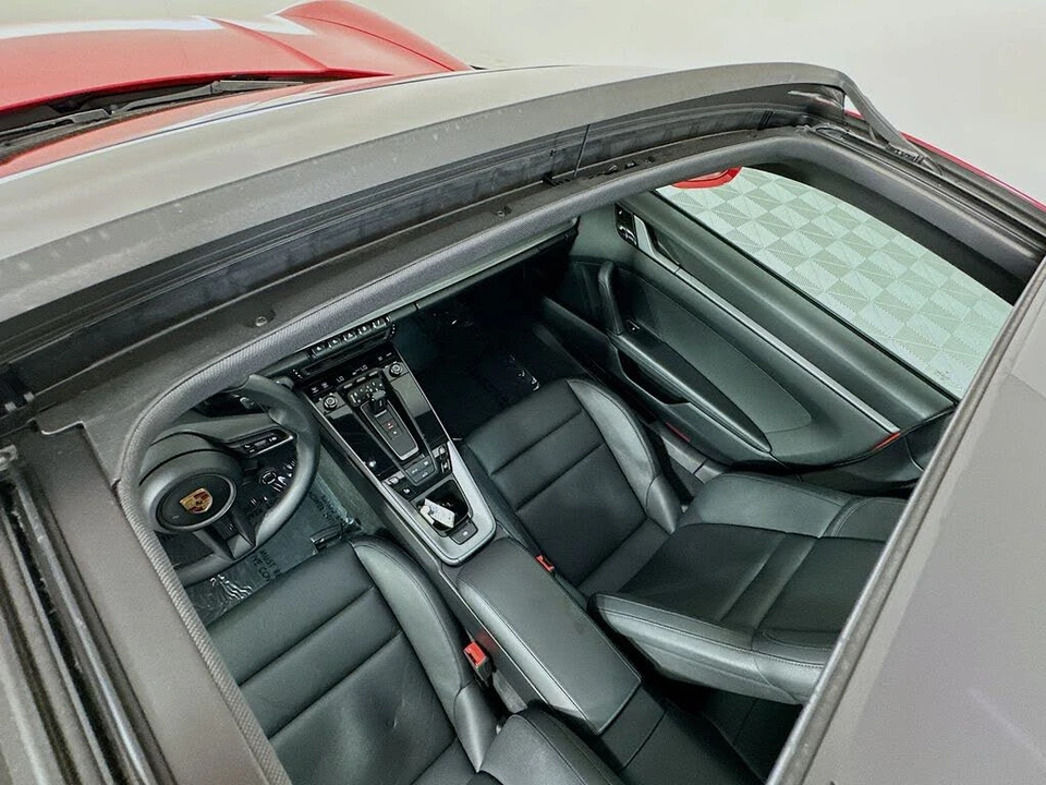 2021 Porsche 992 Carrera - Image 14 of 31