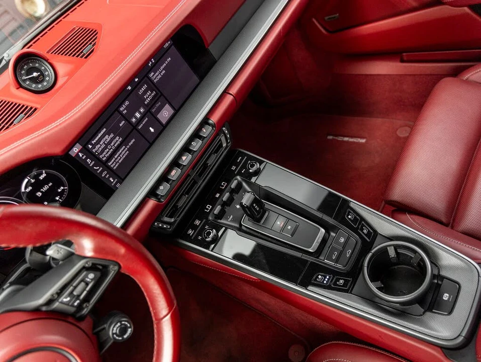2021 Porsche 992 Carrera - Image 29 of 31