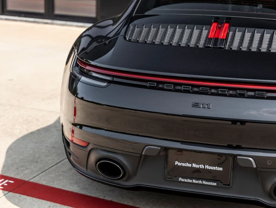 2021 Porsche 992 Carrera - Image 13 of 31