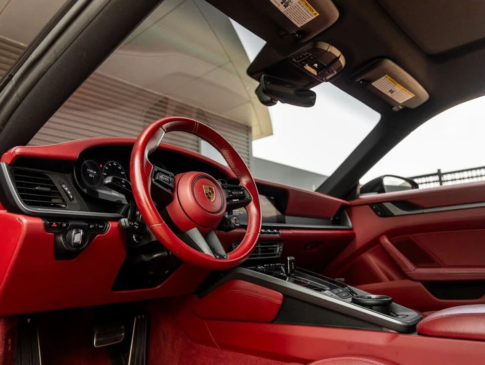 2021 Porsche 992 Carrera - Image 4 of 31