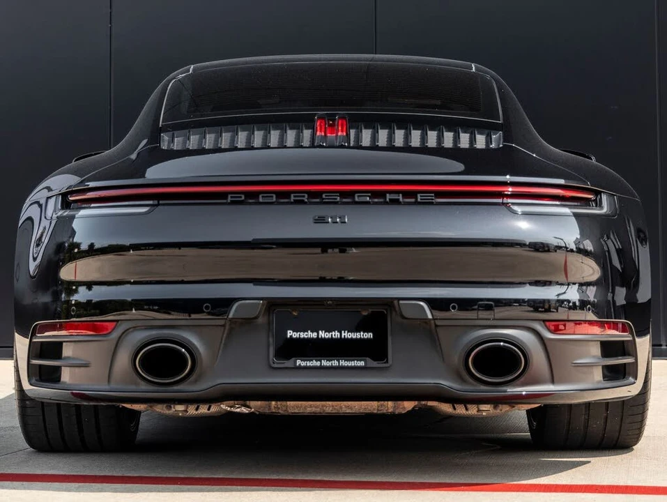 2021 Porsche 992 Carrera - Image 10 of 31