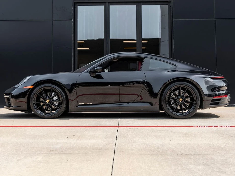 2021 Porsche 992 Carrera - Image 2 of 31