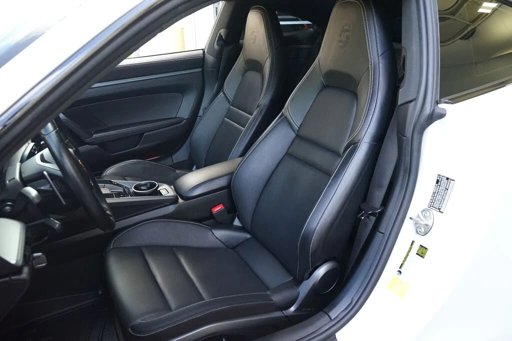 2021 Porsche 992 Carrera - Image 9 of 31