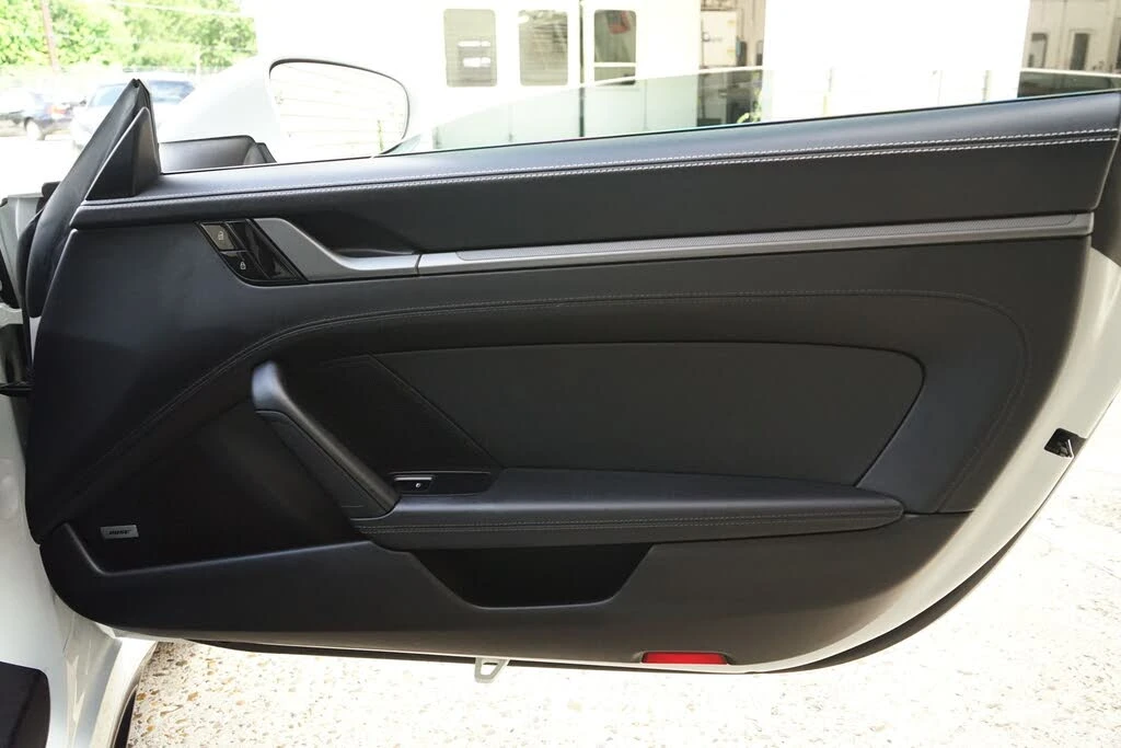 2021 Porsche 992 Carrera - Image 22 of 31
