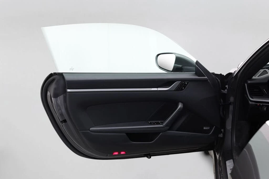 2021 Porsche 992 Carrera - Image 30 of 31