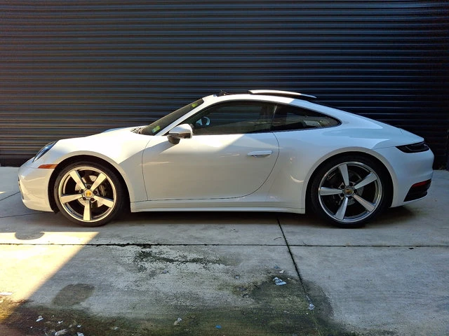 2021 Porsche 992 Carrera - Image 2 of 7
