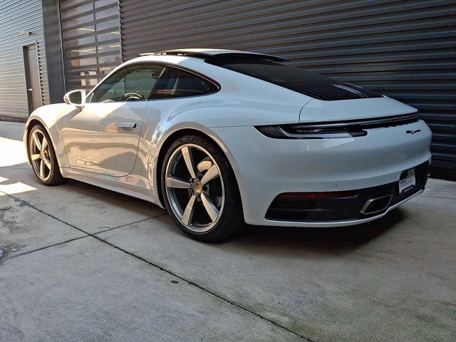 2021 Porsche 992 Carrera - Image 3 of 7