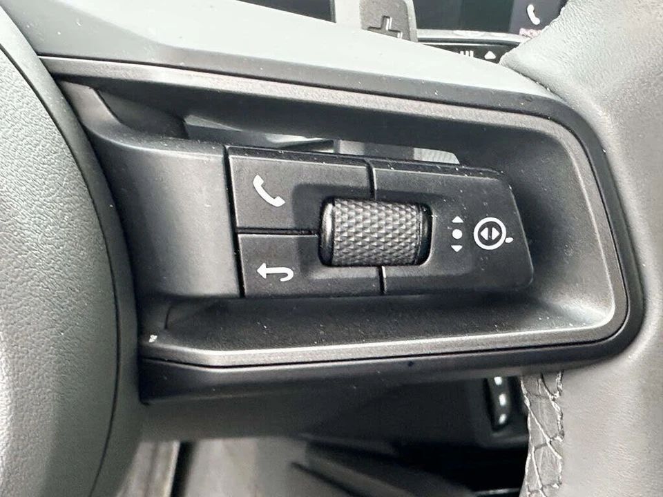 2021 Porsche 992 Carrera - Image 21 of 31