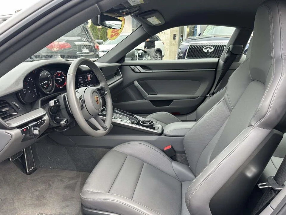 2021 Porsche 992 Carrera - Image 13 of 31