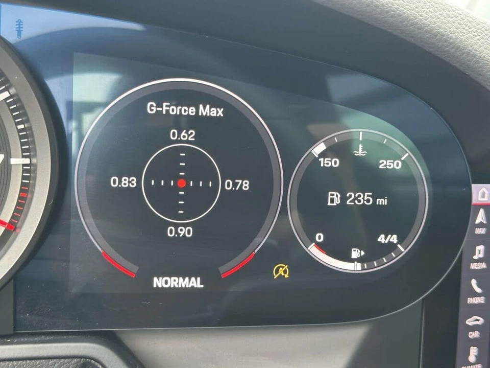 2021 Porsche 992 Carrera - Image 25 of 31