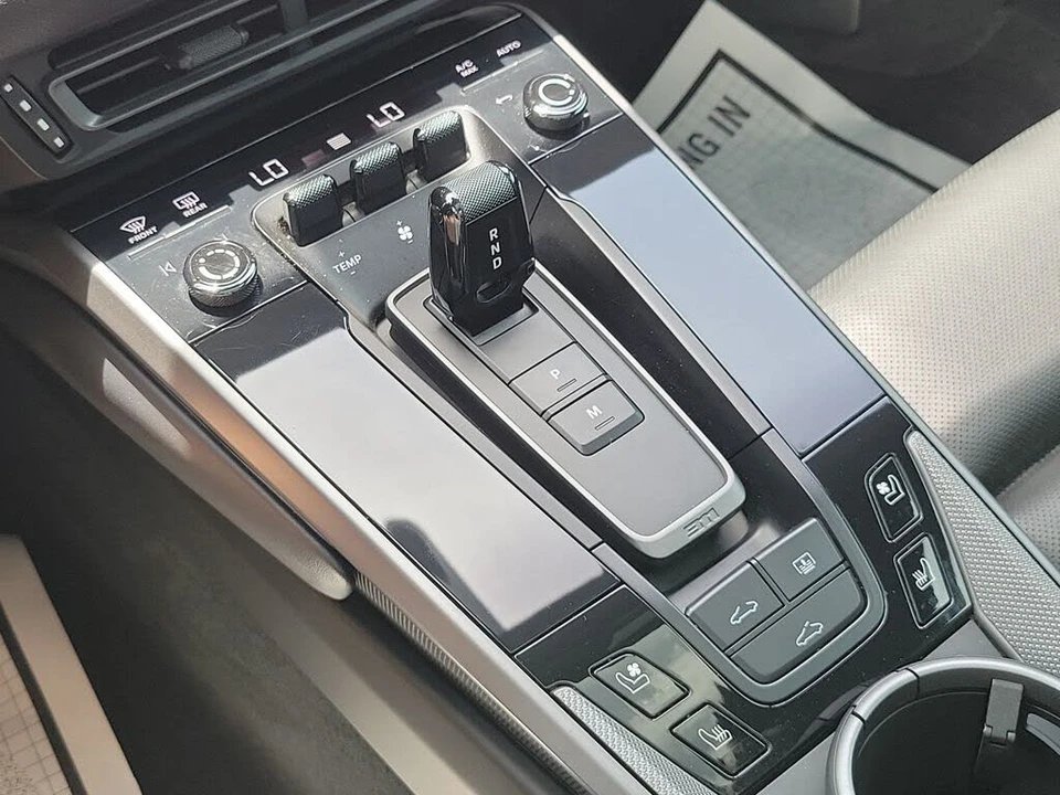 2021 Porsche 992 Carrera - Image 27 of 30
