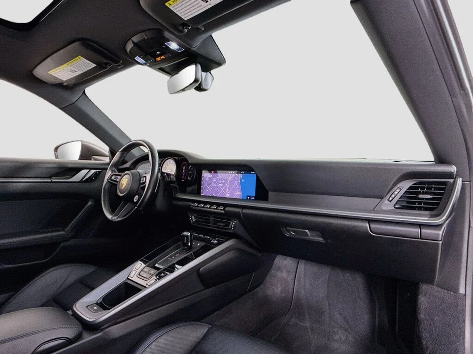 2021 Porsche 992 Carrera - Image 17 of 31