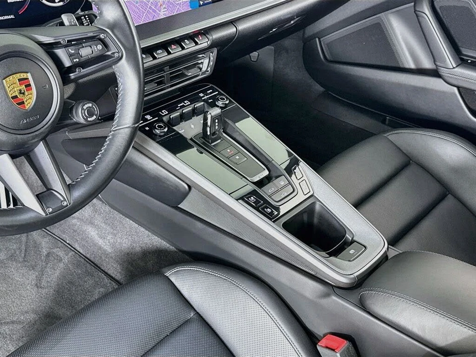 2021 Porsche 992 Carrera - Image 16 of 31